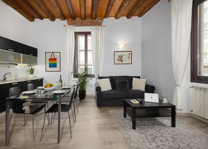 شقة Casa Cosy Duomo
